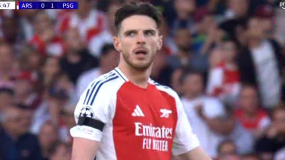 Declan Rice’s disgusted reaction spotted as Arsenal concede vs PSG minutes after his eight-word warning to team-mates