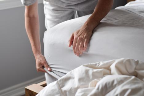 The foolproof way to clean your duvet and pillows WITHOUT using a washing machine, according to laundry expert