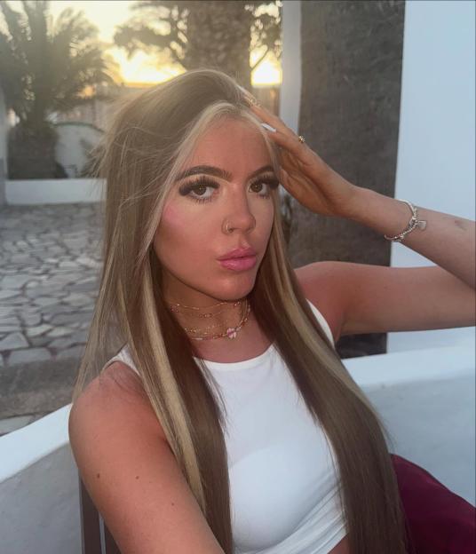 Holly Hagan-Blyth's sister Darci Rose.