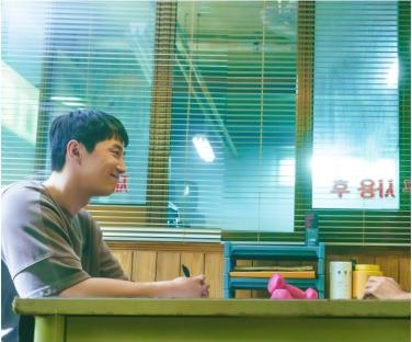 Lee Jun Young Is Caught Off Guard By Jeong Eun Ji's Refund Request In “Pump Up The Healthy Love” 4
