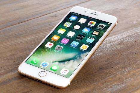iPhone owners warned as two popular models added to doomed ‘vintage’ list & there’s a costly consequence for Apple fans