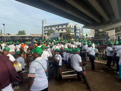 Heavy security as protesters gather in Lagos for June 12 demonstration