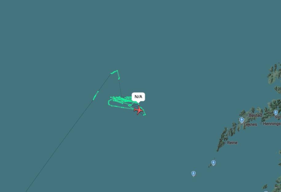 Flightradar24 map tracking a Royal Air Force Boeing Poseidon MRA1 aircraft.