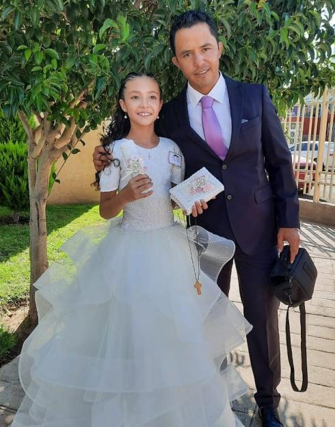 Paloma Nicole Arellano Escobedo with her dad, Carlos Arellano.