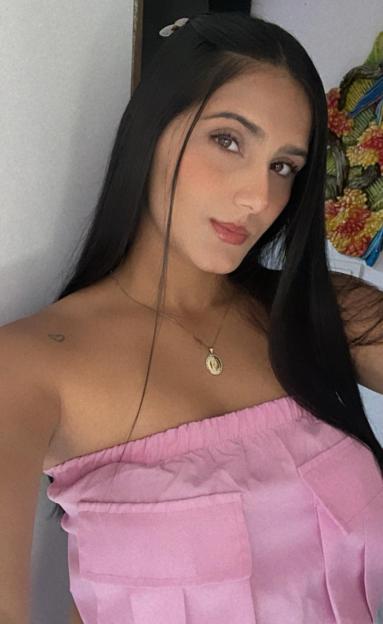 26-Year-Old Influencer ‘La Traviesa’ Tragically Stabbed in Mugging Incident Involving Armed Robbers on Motorcycles