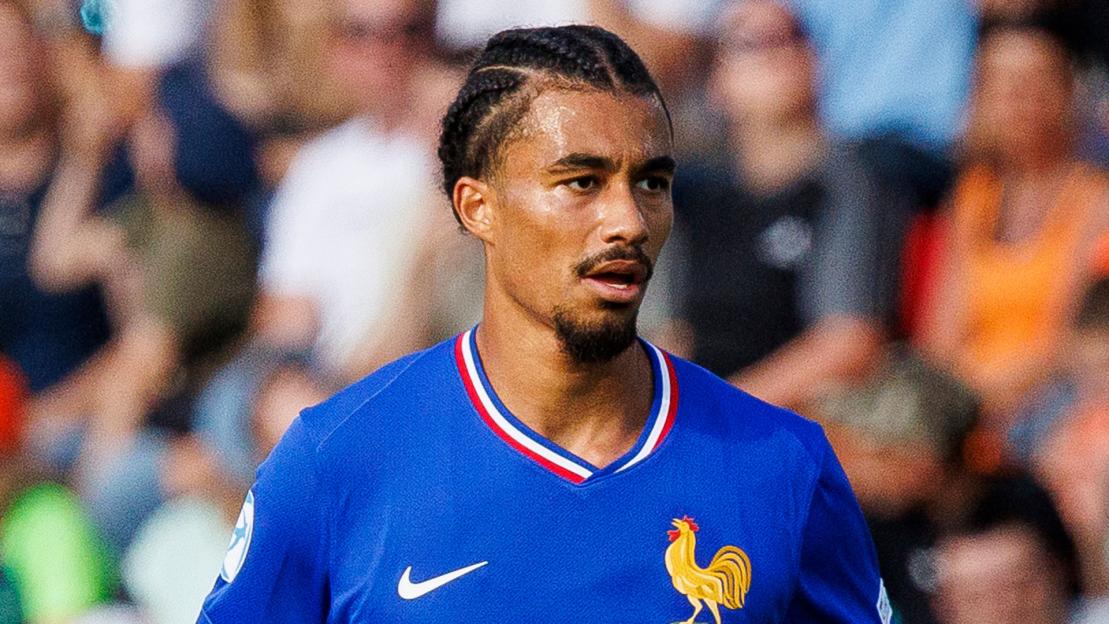 Liverpool miss out on ‘next Saliba’ as Nathan Zeze chooses FC NEOM over host of Premier League clubs