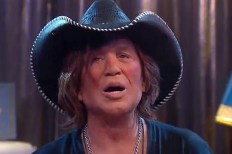 Mickey Rourke will QUIT Celebrity Big Brother in days say fans after spotting worrying clue on the live stream