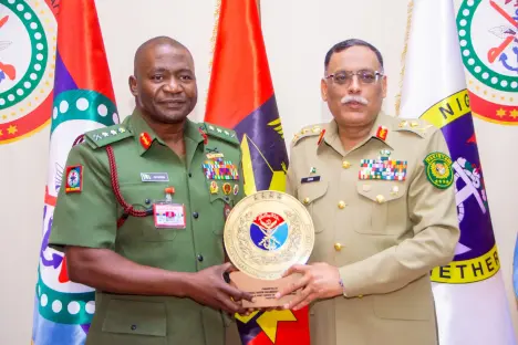 Pakistani defence chief hails Nigerian military despite renewed terrorists attacks