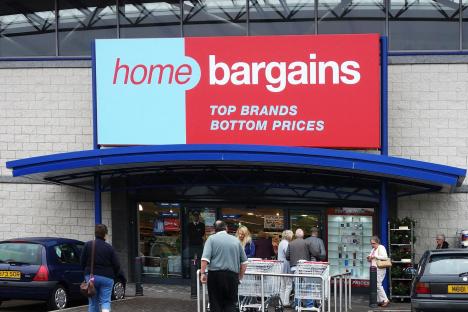 Shoppers are scrambling to get to Home Bargains to nab £9.99 buy that’ll instantly turn your home into a romantic haven