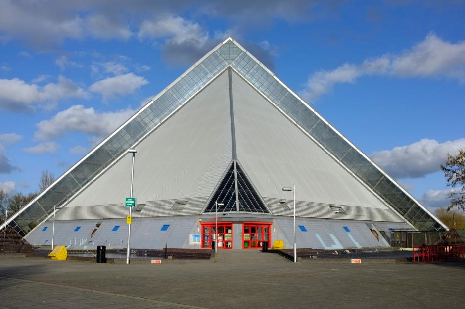 The pyramid-shaped Oasis Beach Swimming Pool in Bedford, UK.