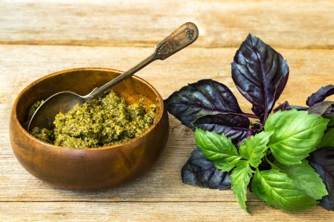 Contaminated jam, chutneys & pesto jars urgently recalled in UK over health risk as shoppers warned ‘return them now’