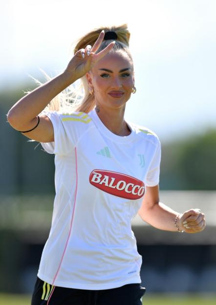 VINOVO, ITALY - JULY 29: Alisha Lehmann of Juventus Women during a training session at Juventus Center Vinovo on July 29, 2025 in Vinovo, Italy. (Photo by Valerio Pennicino - Juventus FC/Juventus FC via Getty Images)