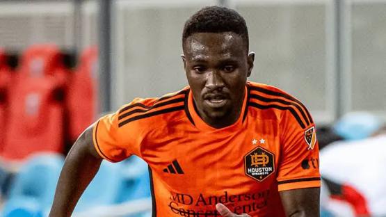 Transfer: Nigerian striker joins MLS club Columbus Crew 