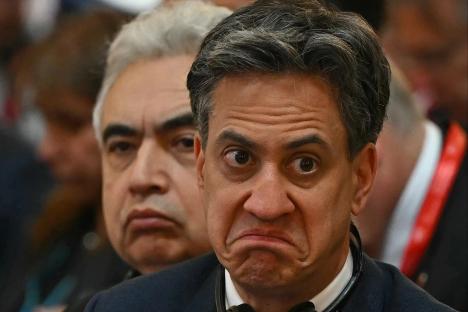 Ed Miliband slammed after claiming ramping up fossil fuel production would NOT cut Britain’s energy bills