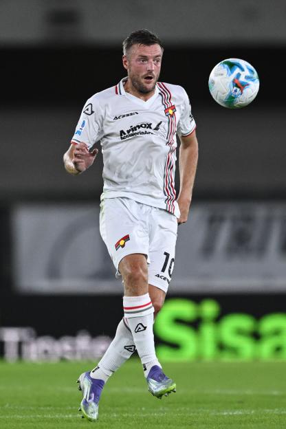 Jamie Vardy of Cremonese in action during a Serie A match.