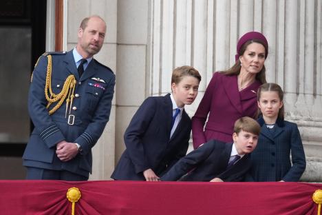 The Princess of Wales and Prince Louis on the Buckingham Palace balcony.