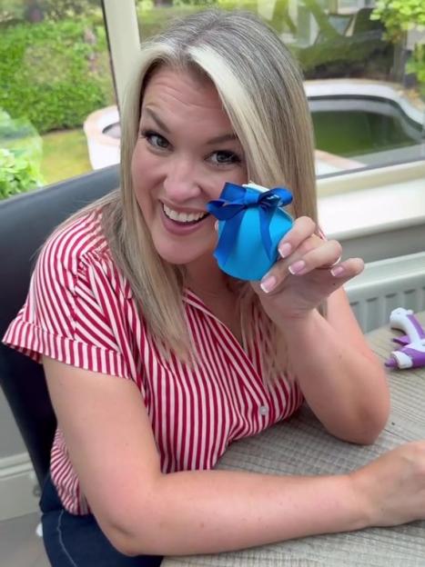 How to make 11p kids’ birthday parcels instead of party bags according to crafting queen, Sara Davies