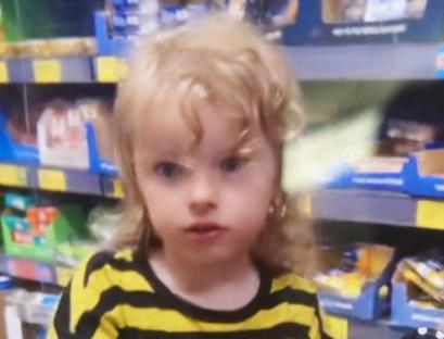 Frantic search for missing boy, 4, who ‘ran off’ in seaside town as cops urge ‘dial 999’