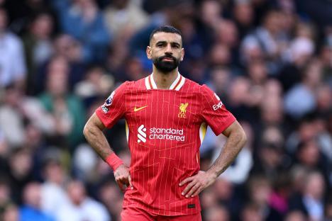 Mohamed Salah of Liverpool looking dejected.