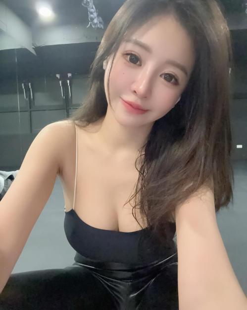 Nurse-turned-model dies of sudden heart attack while on shoot abroad