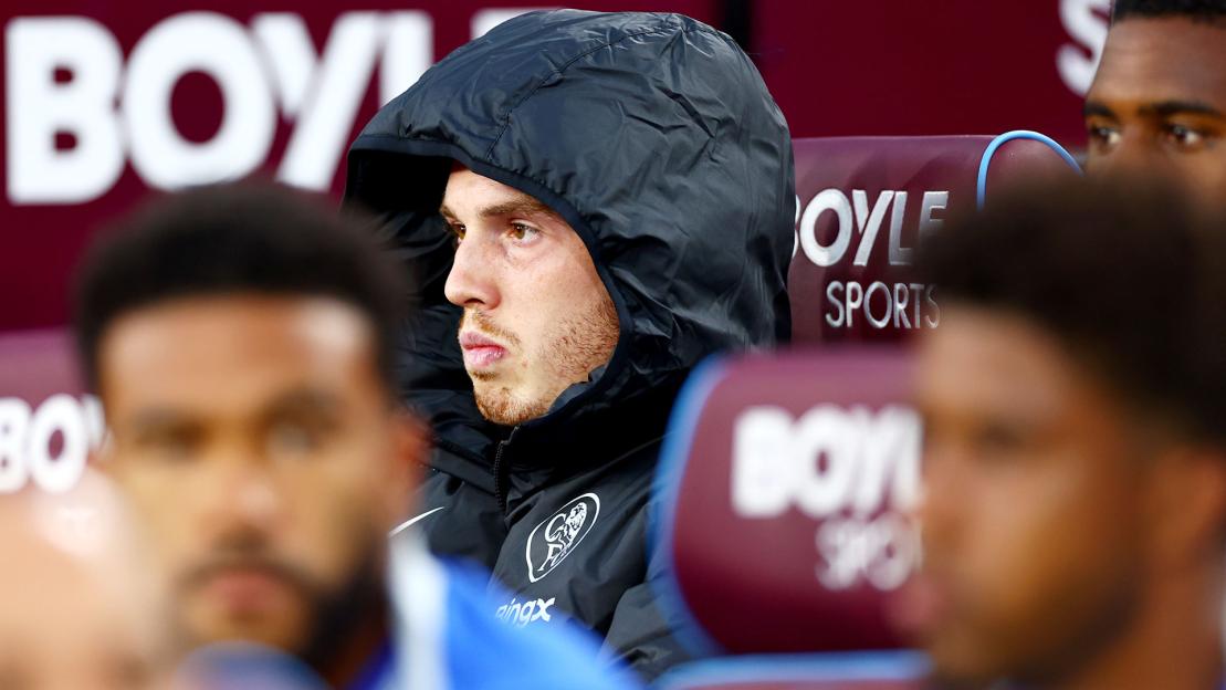 Cole Palmer on the bench.