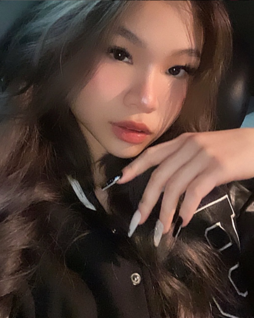 Photo of a young woman.