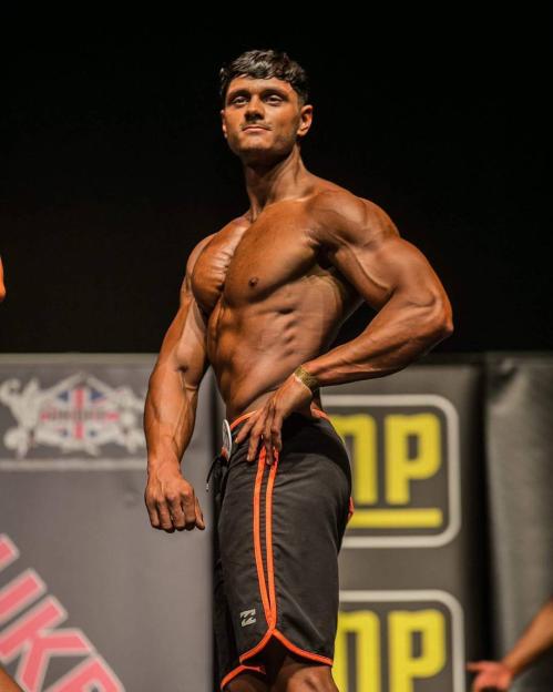Kal from Love Is Blind UK, showing off his physique.