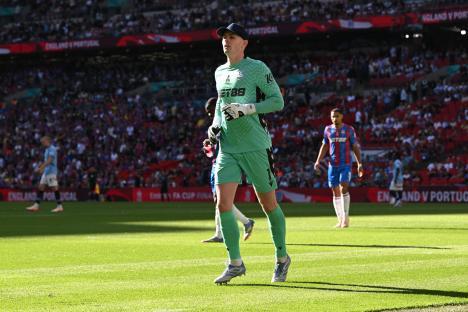 Dean Henderson of Crystal Palace wearing a baseball cap during an FA Cup Final match.