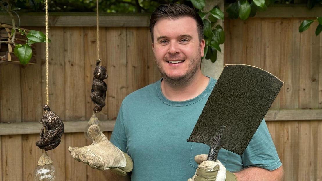 I ditched my local garden centre for Aldi & found posh outdoor gadget for just £10 – it was 30% OFF in middle aisle