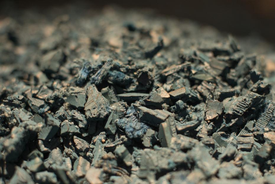 Close-up of blue rubber mulch.