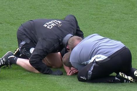 Leicester vs Southampton DELAYED as referee forced off on his DEBUT after undergoing treatment