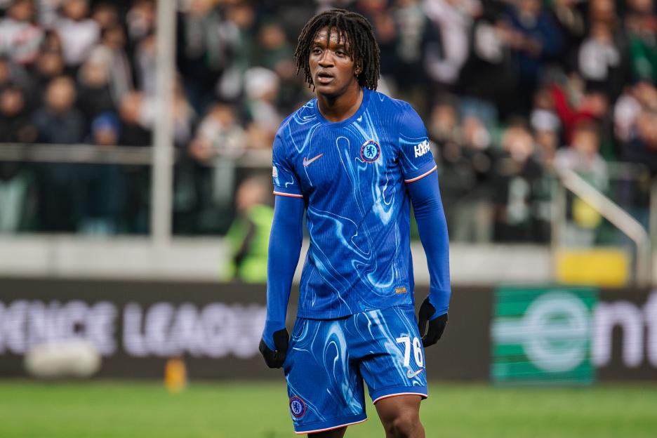 Shumaira Shim Mheuka of Chelsea FC during a soccer match.