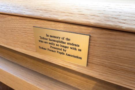 Plaque commemorating Treloar haemophiliac students.