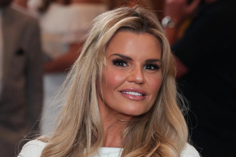 Kerry Katona cashes in with money spinning new job just weeks after Katie Price tour chaos