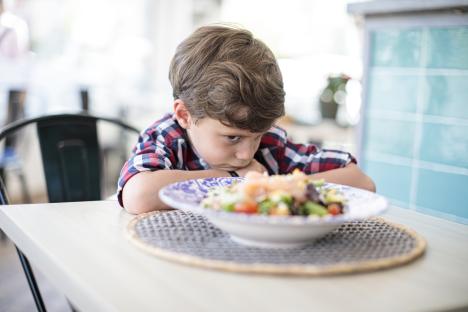 The 6 things parents should NEVER do at mealtimes to prevent fussy eaters – and 6 ways to stop it spiralling into tears