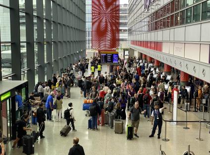 Urgent summer holiday warning as thousands of Brits brace for worst flight delays in 25 YEARS