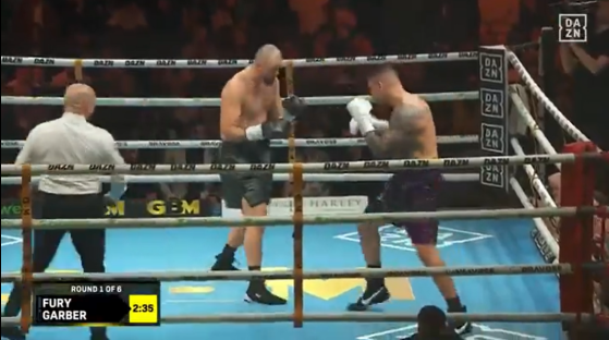 ‘Completely pointless’ – British boxer calls for Tyson Fury’s cousin’s fight to be stopped MID-BOUT