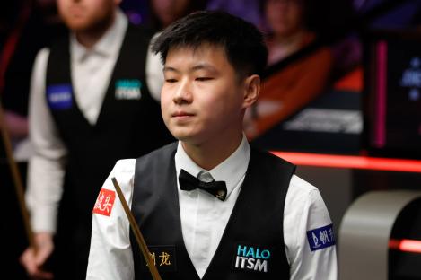 Controversial snooker star Zhao Xintong reveals he had major surgery during ban as he eyes World Championship crown