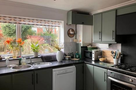 I thought I’d need a brand new kitchen but discovered Shein’s stick-on tiles & completed the makeover with Amazon buys