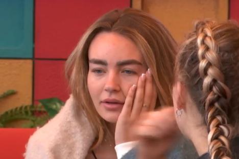 CBB’s Ella reveals she questioned her sexuality and says she wants a ‘girl experience’ after Dan Edgar split