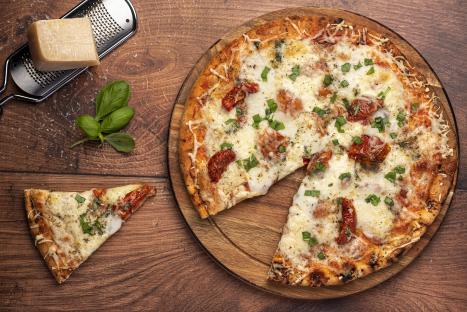 Big pizza restaurant chain with 360 sites issues big shake-up to rewards scheme and axing key perks