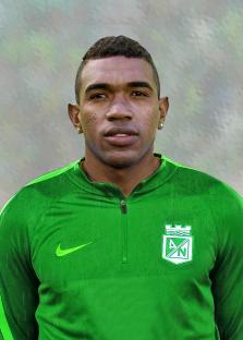 Headshot of Elkin Blanco in a green soccer jersey.