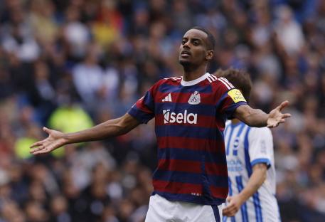 Alexander Isak of Newcastle United celebrating a goal.