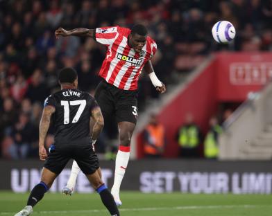 Paul Onuachu of Southampton scoring a goal.