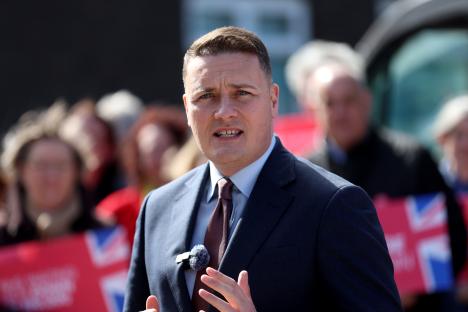Wes Streeting, Labour's Health Secretary, speaking at an event.