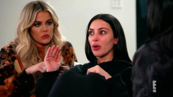 Kim Kardashian discussing the Paris robbery with Khloe and Kourtney Kardashian.