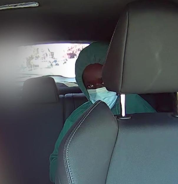 Dashcam footage showing Axel Rudakubana exiting a taxi on Hart Street.