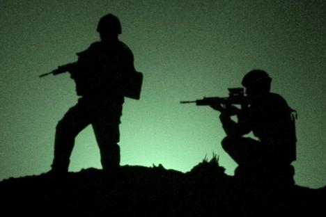 SAS soldiers ‘joined cops’ to raid homes of terror suspects as five men arrested over ‘plot to attack synagogue’