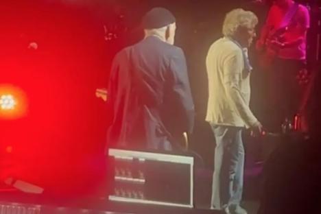 Watch moment furious Roger Daltrey kicks off at The Who’s drummer Zak Starkey live on stage – weeks before sacking him