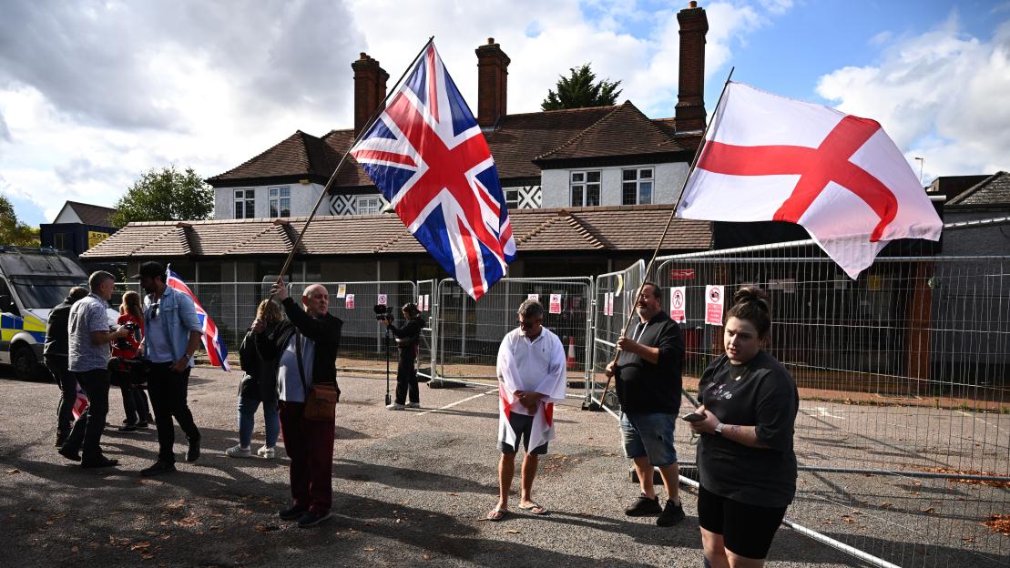 ‘This is absolutely disgusting for safety of kids’ slam Epping locals after judge rules migrants can stay in Bell Hotel